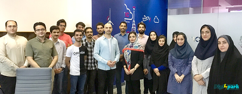 دومین مدرسه تابستانی اینترنت اشیا iot در ایران - کلاس اینترنت اشیا با رزبری پای Raspberry pi - دیچی اسپارک