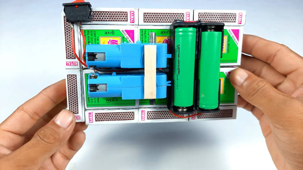 اتصال جاباتری در ساخت کاردستی سه چرخه - دیجی اسپارک