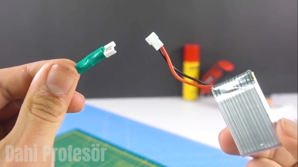 استفاده از باتری لیتیومی در ساخت کاردستی مشعل الکترونیکی - دیجی اسپارک