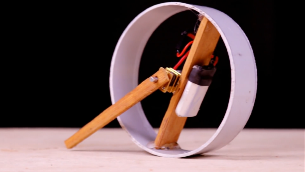 اتصال چوب به کاردستی دایره ی غلطان - دیجی اسپارک